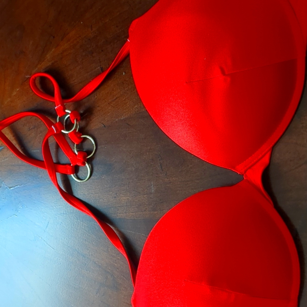 Victoria's Secret Red Bikini Top 32DDD Unused